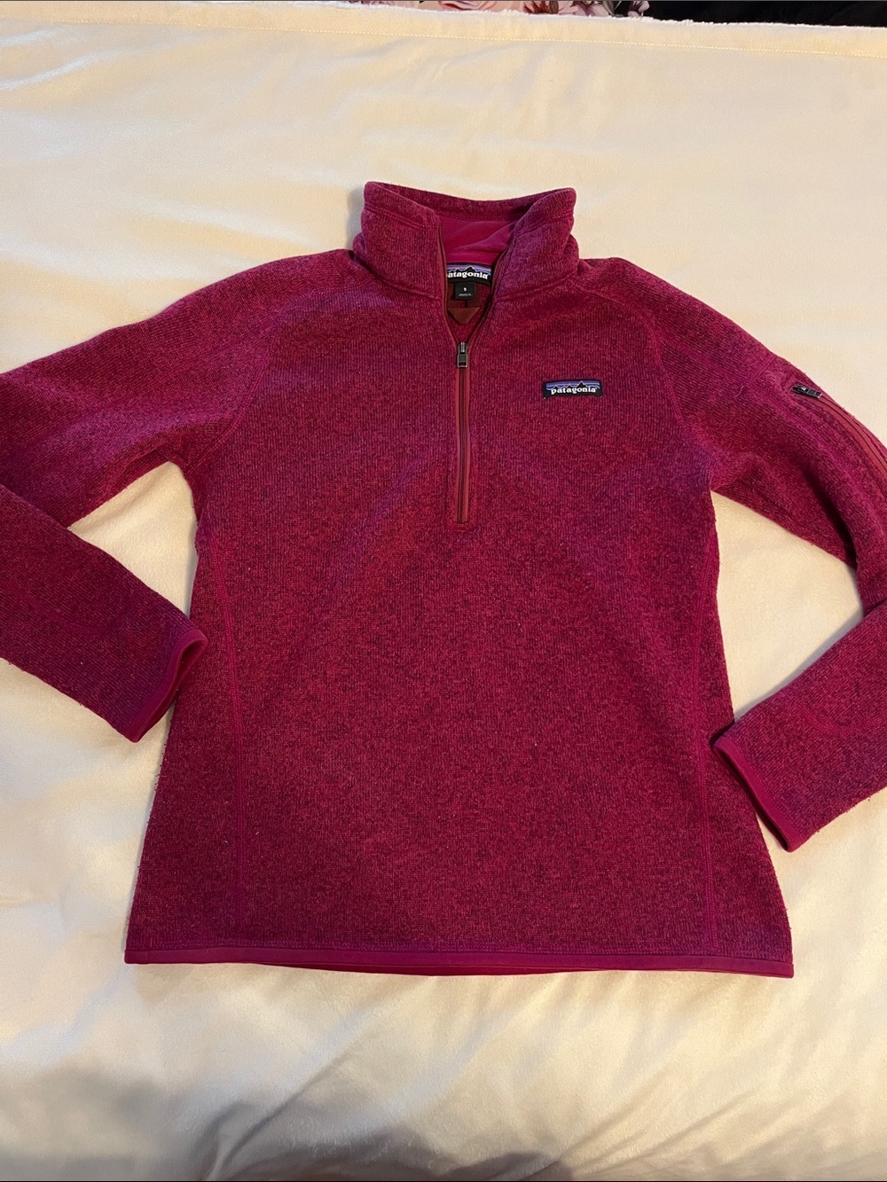 Patagonia Women's Pullover - Raspberry